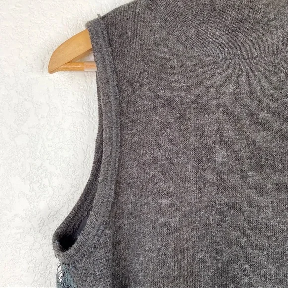 Anthropologie Moth Gray Knit Lace Back Sleeveless Sweater - Picture 4 of 8